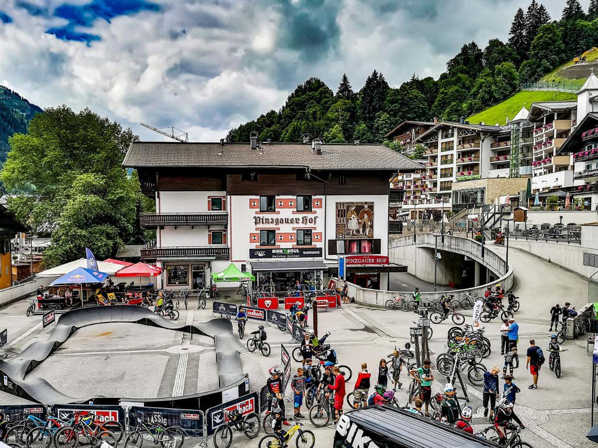 Hotel Pinzgauerhof Ski & Bike - Inclusive Evening Dinner Saalbach-Hinterglemm Exterior photo