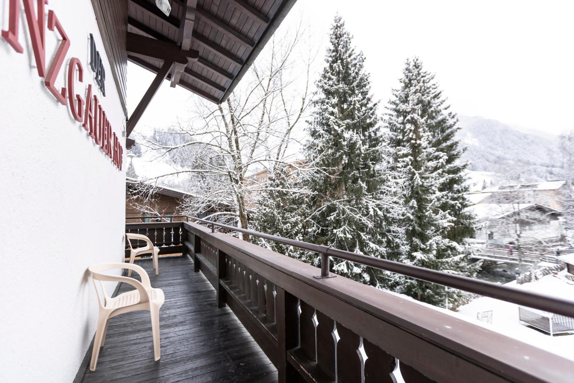 Hotel Pinzgauerhof Ski & Bike - Inclusive Evening Dinner Saalbach-Hinterglemm Exterior photo